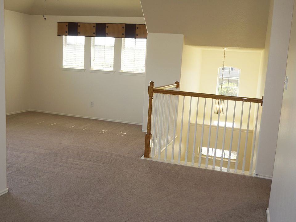 1st image of 24922 Rosevale Ct