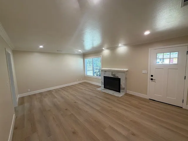 1150 Salerno Dr — Photo 3