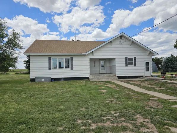 10690 SW H Rd, Cimarron, KS 67835