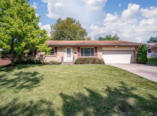6330 Blossom Park Dr, Dayton, OH 45449