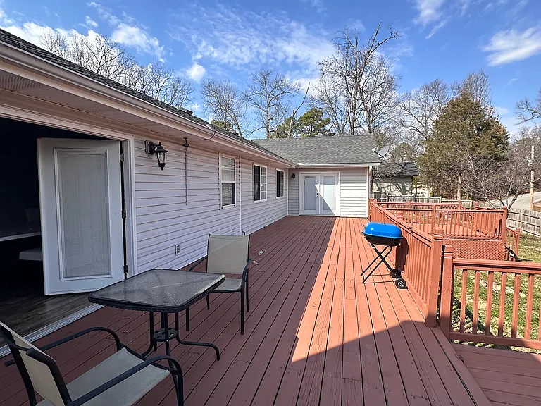 7 Stratton Ln — Photo 78