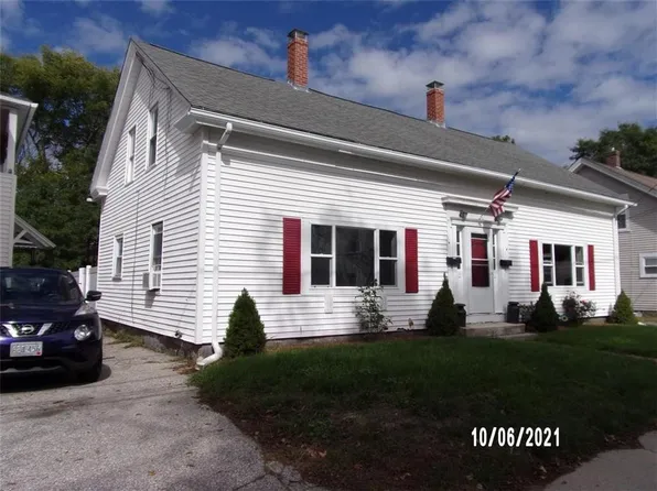 96 Laurel Hill Ave #B, Pascoag, RI 02859