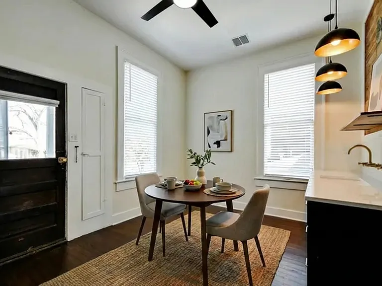 423 W Woodlawn Ave #2 — Photo 4