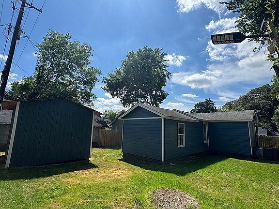 4th image of 3466 Carrington Rd