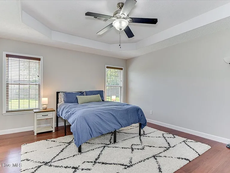 135 Summerfield Cir — Photo 14
