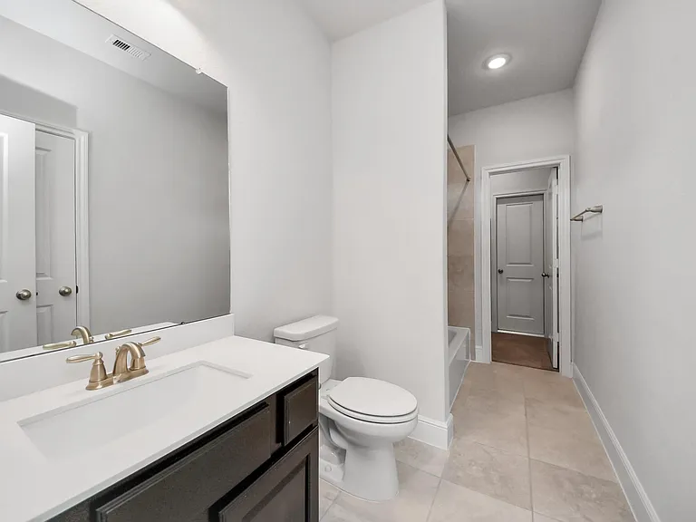 1714 McCrae Hill Ct — Photo 40