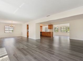 9441 NW 24th Pl, Pembroke Pines, FL 33024