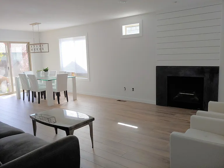 20584 Dylan Loop — Photo 3
