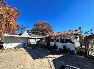 607 E Robert S Kerr Blvd, Wynnewood, OK 73098