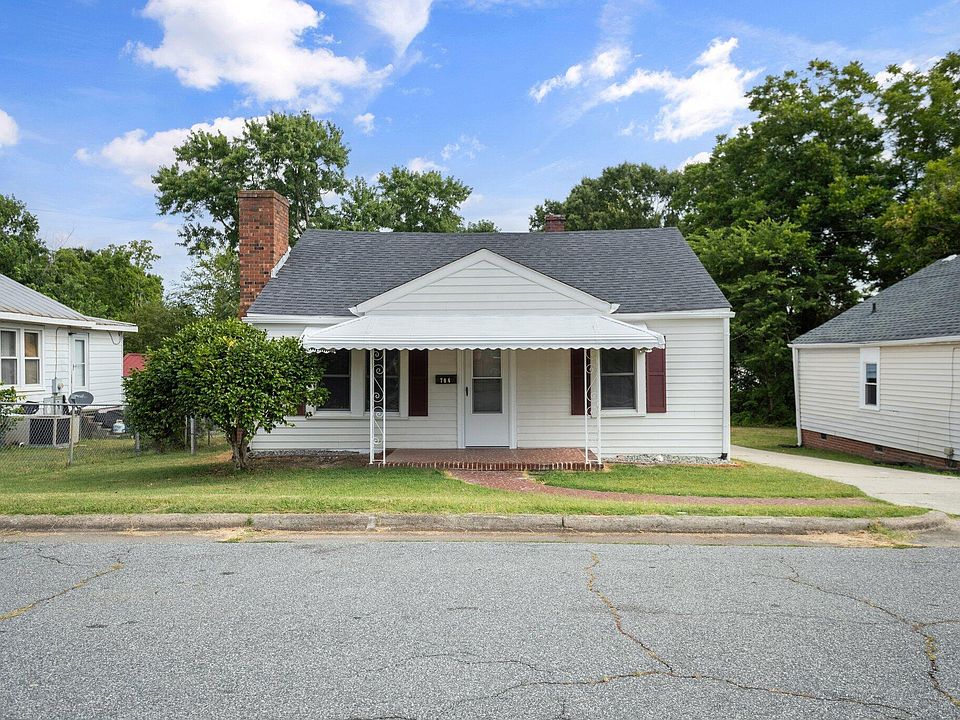 1st image of 704 Elizabeth St