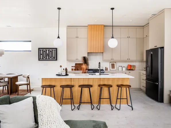 (undisclosed Address), Austin, TX 78745