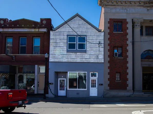 3627 Decoursey Ave, Latonia, KY 41015