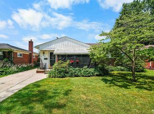 8124 Bailey St, Taylor, MI 48180