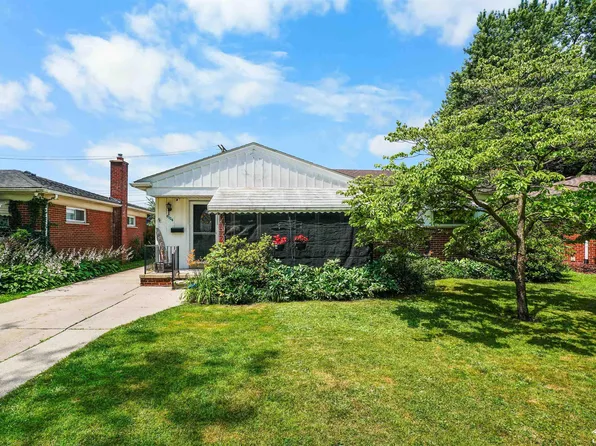 8124 Bailey St, Taylor, MI 48180