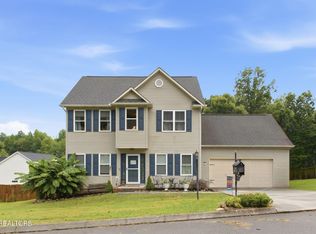 6504 Ridge Run Dr, Knoxville, TN 37921