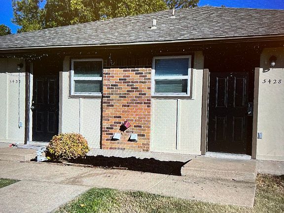 3rd image of 5428-5430 Helmick Ave