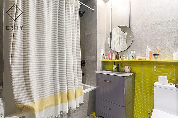 Rented by ERNY LLC | media 9