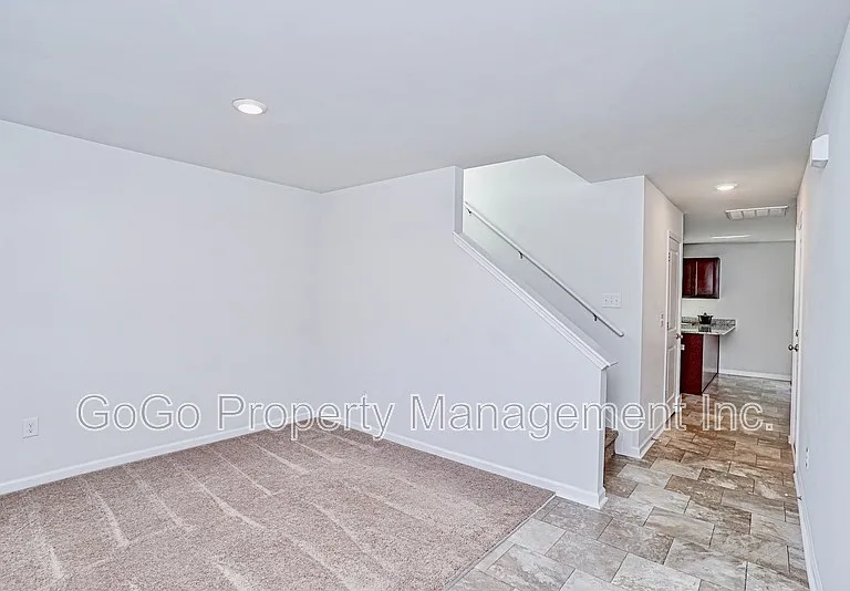 649 Millsgate Cir — Photo 6