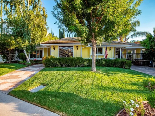23254 Happy Valley Dr, Santa Clarita, CA 91321