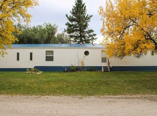 804 Montana St, Valier, MT 59486
