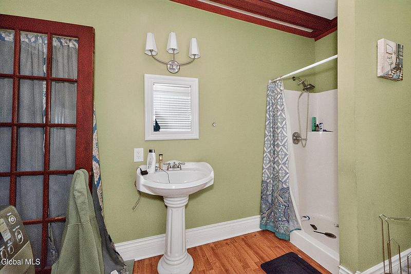 15th image of 7 Broadview Terrace