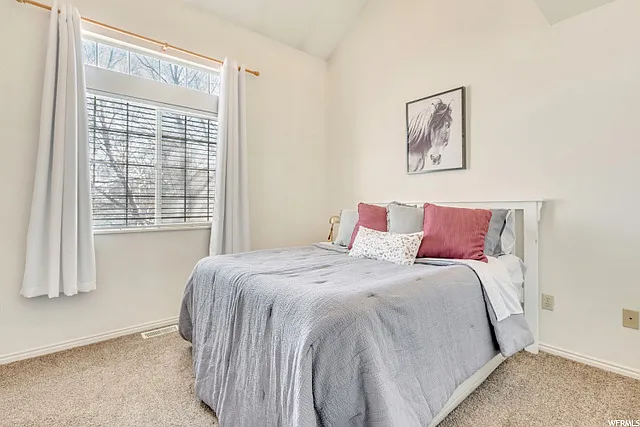 475 N Redwood Rd #12 — Photo 8