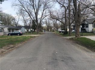 720 N 82nd St, East Saint Louis, IL
