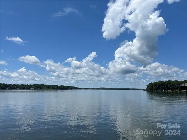 533 Joslin Pointe Ln, Rock Hill, SC 29732