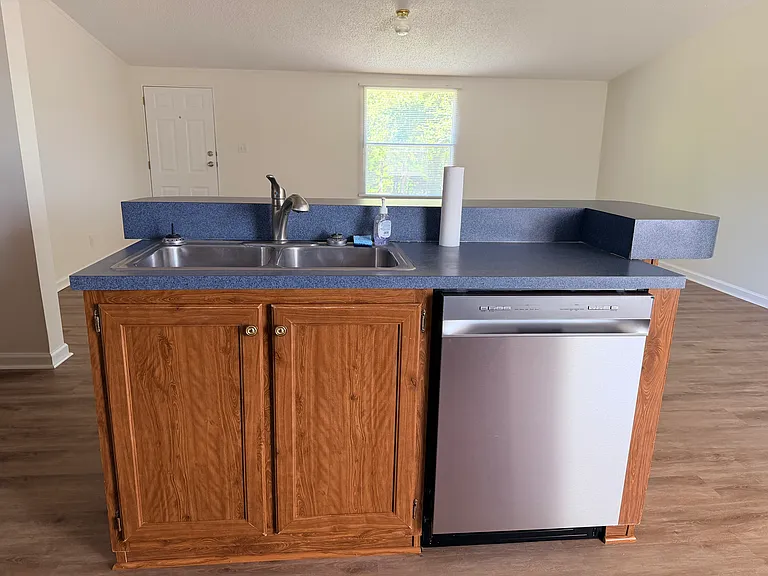 410 Thornburg Rd — Photo 14