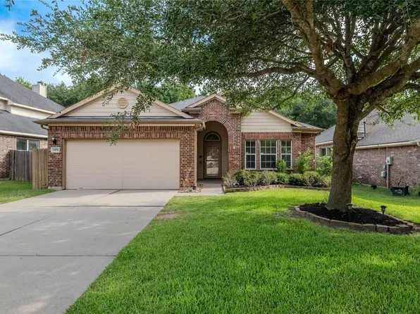 1004 Summer Wood Blvd, Conroe, TX 77303