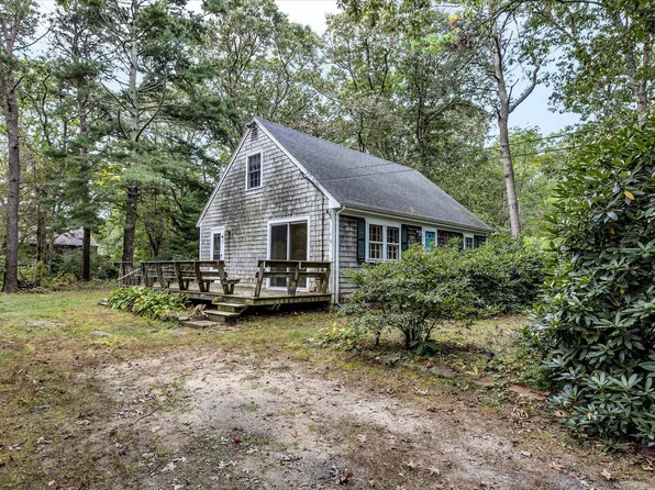 51 Hidden Village Road, Falmouth, MA 02540