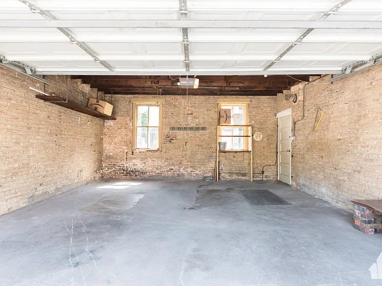 3710 N Damen Ave #1 — Photo 30