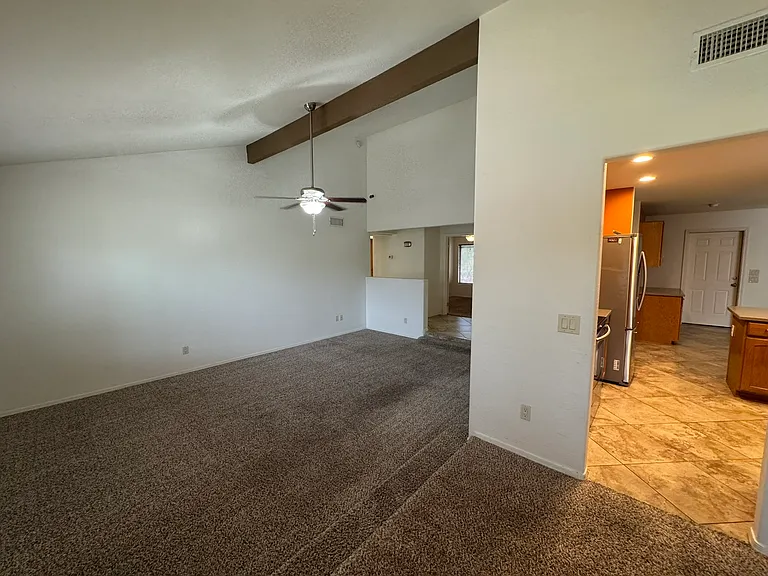 3201 W Paradise Ln — Photo 31