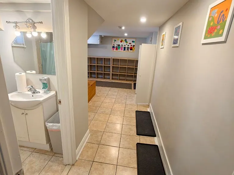 1785 Victoria Park Ave — Photo 3