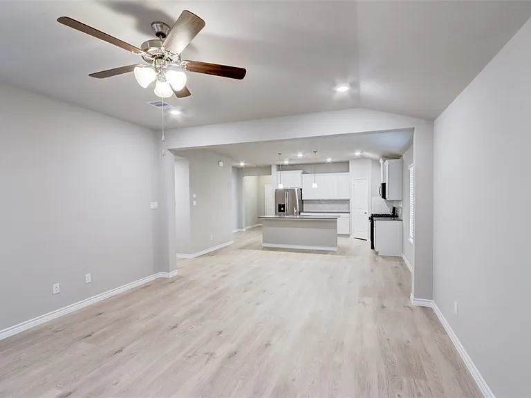 6210 Trado Dr — Photo 12