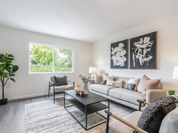 8192 Locust Pl S, Dublin, CA 94568