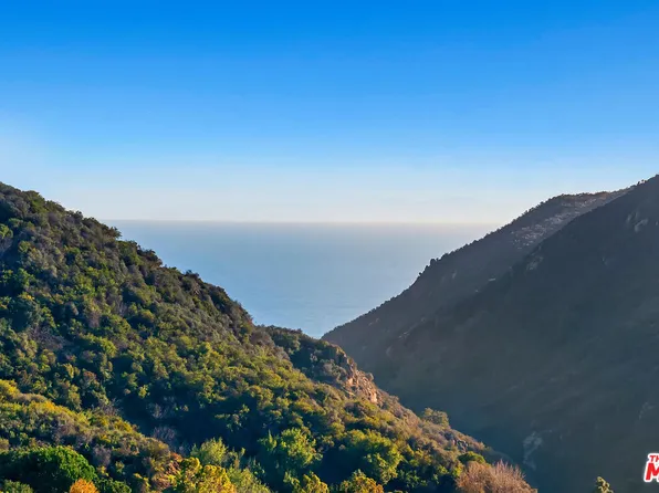 1798 Palisades Dr, Pacific Palisades, CA 90272