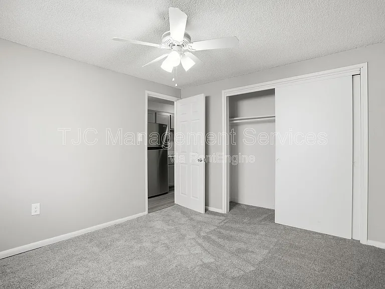 1341 N Ogden St #302 — Photo 5