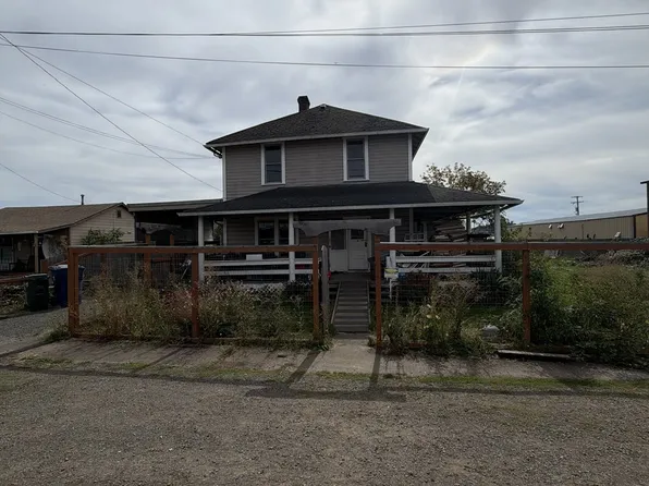 33964 D St, Eugene, OR 97405