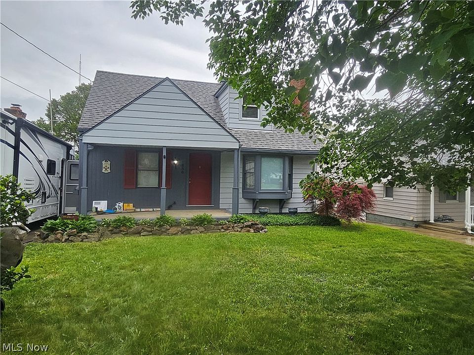 1st image of 856 Cornell St