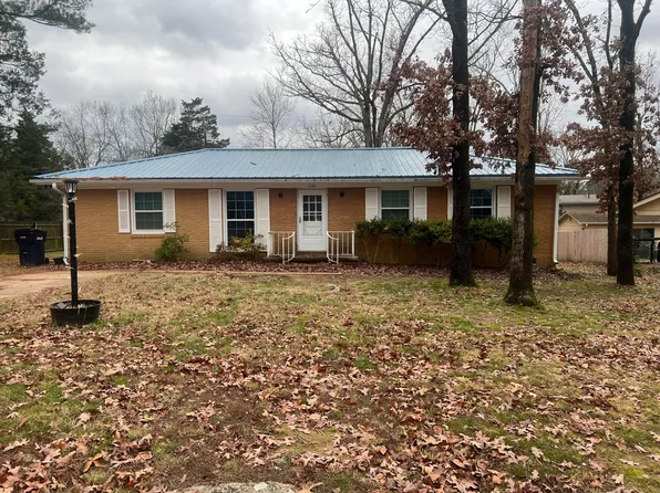 280 College Heights Dr, Batesville, AR 72501