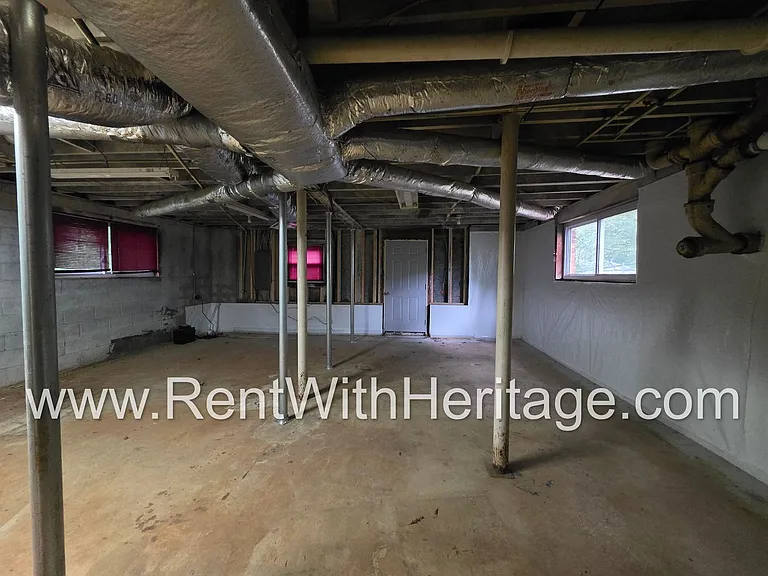 6190 Knights Ln — Photo 64