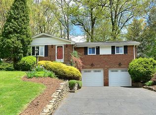 8166 Taft Pl, Pittsburgh, PA