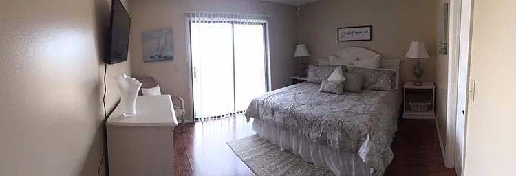 516 Lakeside Dock Dr #6 — Photo 31
