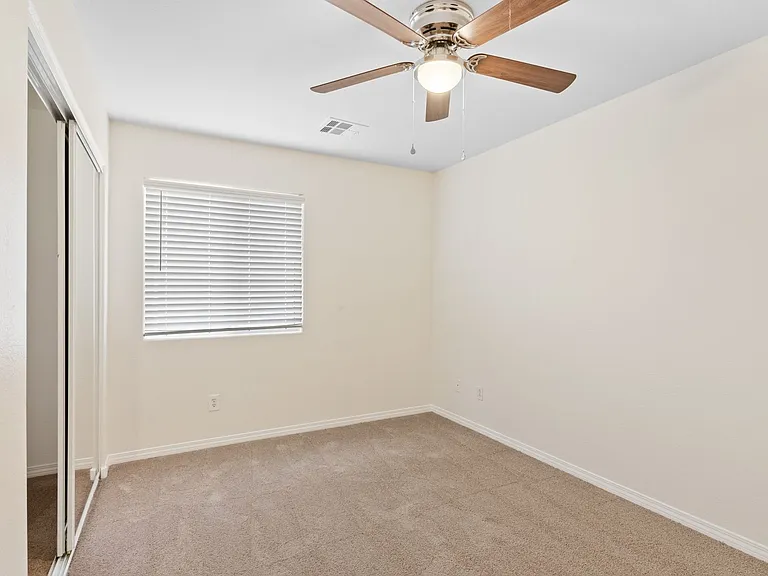 7268 Vinca Rd — Photo 29