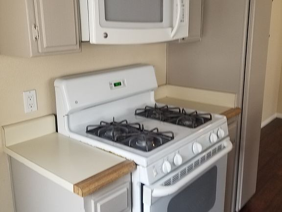 3rd image of 116 Maegan Pl #12