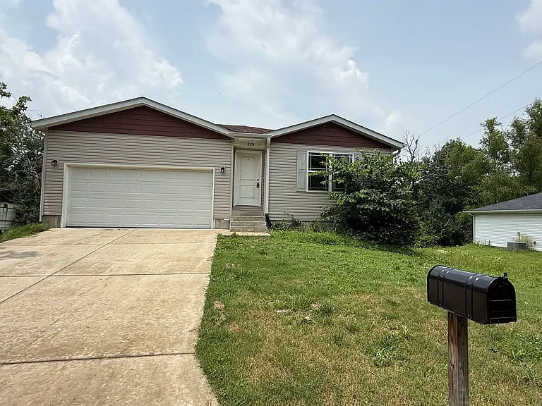 212 Hunter Ave — Photo 32