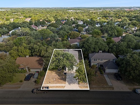 2nd image of 1709 Hatch Rd