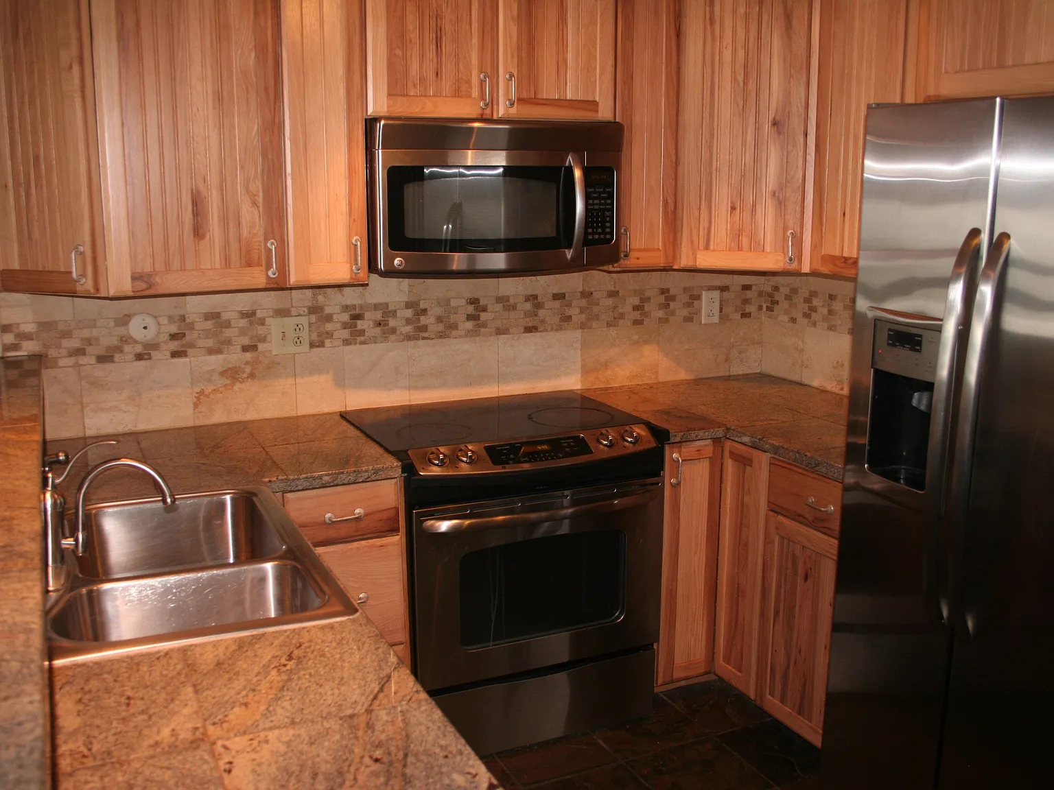 1 bed, 680 sqft, $2,300 — Photo 3