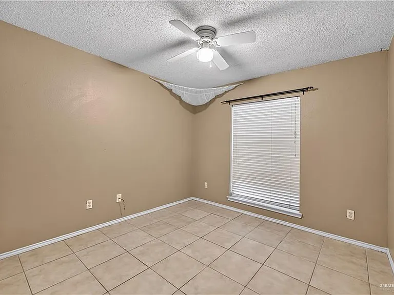 1912 Lark Ave — Photo 13